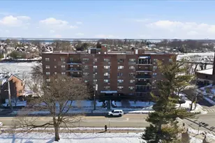 266 Pelham Rd, New Rochelle, NY 10805 - Photo 29