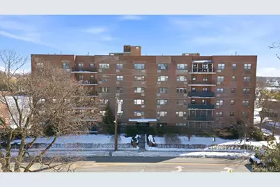 266 Pelham Road #4E, New Rochelle, NY 10805 - Photo 1