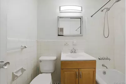 266 Pelham Road #4E, New Rochelle, NY 10805 - Photo 17