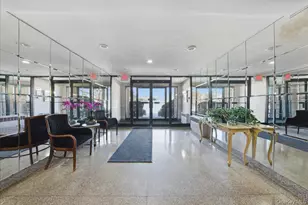 266 Pelham Rd, New Rochelle, NY 10805 - Photo 23