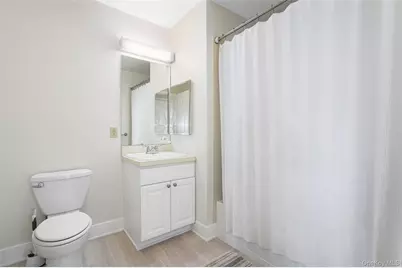 107 Sutton Drive #107, Mount Kisco, NY 10549 - Photo 7