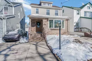 240-15 Mayda Rd, Rosedale, NY 11422 - Photo 1