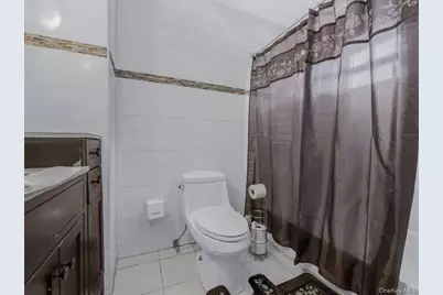 240-15 Mayda Road, Rosedale, NY 11422 - Photo 13