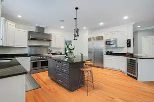 22 Ridgemont Dr, Hopewell Junction, NY 12533 - Photo 11