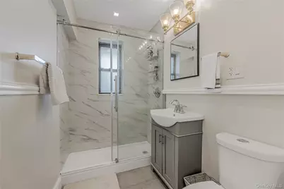 640 Pelham Road #3L, New Rochelle, NY 10805 - Photo 9