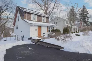 34 Mountain View Ave, Pearl River, NY 10965 - Photo 5