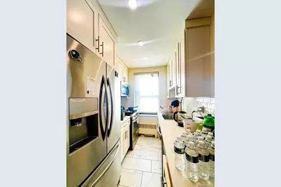 71-43 Park Drive East #A, Kew Gardens, NY 11367 - Photo 3