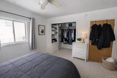 17 Oneida Avenue, Selden, NY 11784 - Photo 7