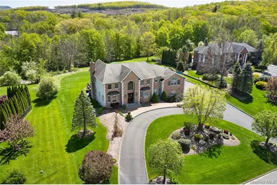 17 Constitution Court, Tuxedo Park, NY 10987 - Photo 1