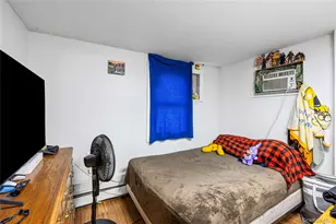 75 Oak St, Amityville, NY 11701 - Photo 23