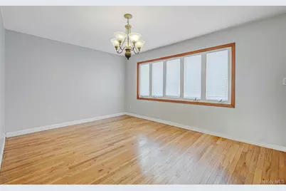 840 Jerusalem Avenue, Merrick, NY 11566 - Photo 5