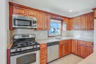 840 Jerusalem Ave, Merrick, NY 11566 - Photo 15