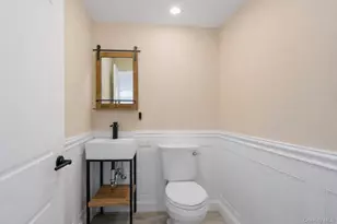 2 Richmond Rd, Long Beach, NY 11561 - Photo 9