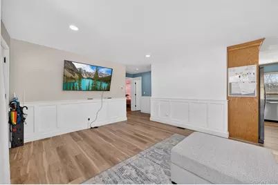 51 E Green Road, Rock Tavern, NY 12575 - Photo 11