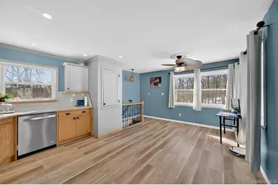 51 E Green Road, Rock Tavern, NY 12575 - Photo 13