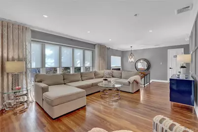 512 Links Drive E, Oceanside, NY 11572 - Photo 3