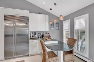 512 Links Dr E, Oceanside, NY 11572 - Photo 5