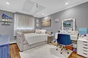 512 Links Dr E, Oceanside, NY 11572 - Photo 7