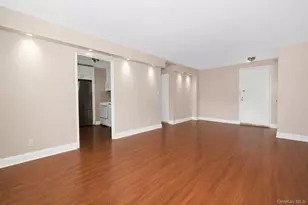 12 Old Mamaroneck Rd, White Plains, NY 10605 - Photo 5