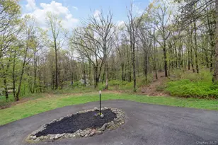 16 Oskar Dr, Mahopac, NY 10541 - Photo 3