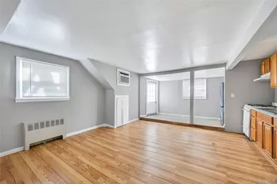 44 Seley Drive, North Babylon, NY 11703 - Photo 17