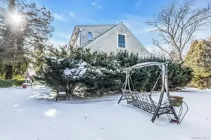 1 Towne Ct, Melville, NY 11747 - Photo 17