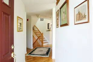 107 Winding Ridge Rd, White Plains, NY 10603 - Photo 3