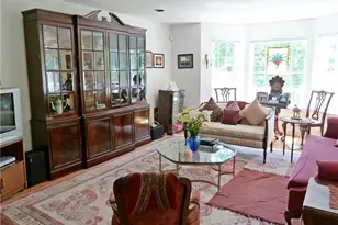 107 Winding Ridge Rd, White Plains, NY 10603 - Photo 5