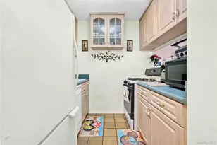 138-35 Elder Ave, Flushing, NY 11355 - Photo 5