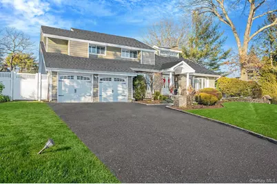 10 Alpine Court, Smithtown, NY 11787 - Photo 3