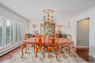 10 Alpine Court, Smithtown, NY 11787 - Photo 17