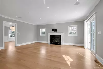 36 Fenimore Avenue, Garden City, NY 11530 - Photo 11