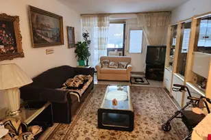 61-45 98th St, Rego Park, NY 11374 - Photo 5