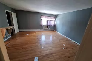 5 Julia Cir, East Setauket, NY 11733 - Photo 9