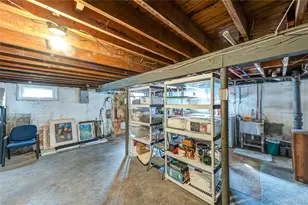 36 Sinclair Dr, Greenlawn, NY 11740 - Photo 17