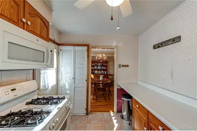 36 Sinclair Drive, Greenlawn, NY 11740 - Photo 9