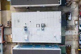 75-05 60th Pl, Glendale, NY 11385 - Photo 11