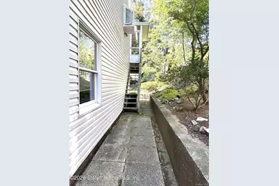 194 Justin, New York, NY 10306 - Photo 25