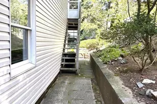 194 Justin, New York, NY 10306 - Photo 25