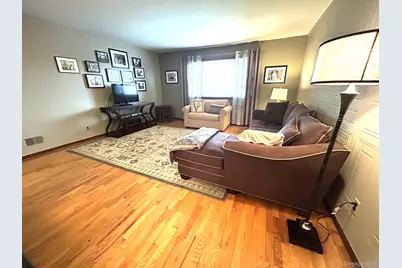 194 Justin, New York, NY 10306 - Photo 15