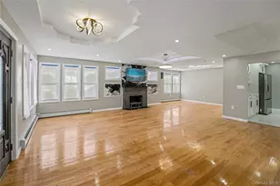 104-40 194th St, Saint Albans, NY 11412 - Photo 3