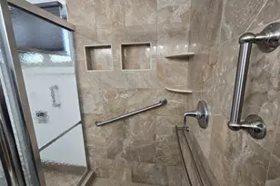 10 Chestnut Dr, Pomona, NY 10970 - Photo 15