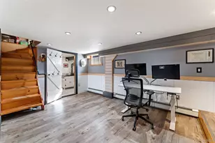 97 Staunton St, Yonkers, NY 10704 - Photo 15