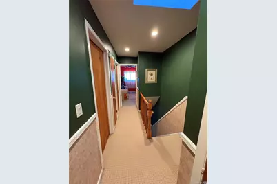 281 Graff Avenue, Bronx, NY 10465 - Photo 27