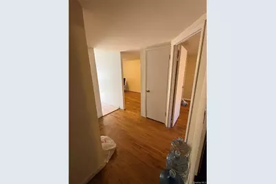 281 Graff Avenue, Bronx, NY 10465 - Photo 19