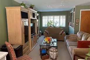 281 Graff Ave, Bronx, NY 10465 - Photo 11