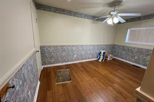 281 Graff Ave, Bronx, NY 10465 - Photo 5