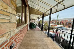 61-60 69th Ln, Middle Village, NY 11379 - Photo 9