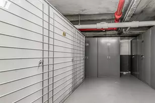 35-20 Leverich St, Jackson Heights, NY 11372 - Photo 19