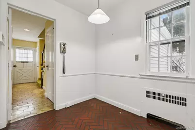 34 Berrian Road, New Rochelle, NY 10804 - Photo 13